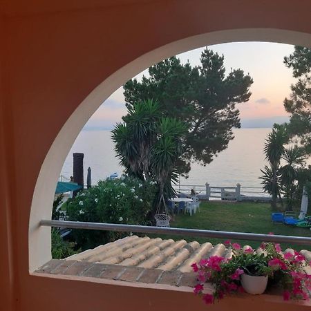 Villa By The Sea - Βίλα Πάνω Στη Θάλασσα Kávos Extérieur photo