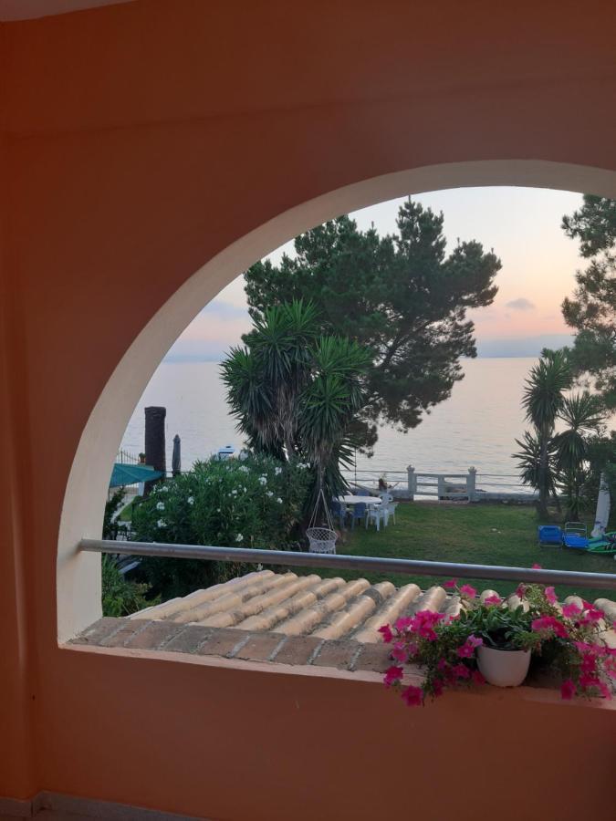 Villa By The Sea - Βίλα Πάνω Στη Θάλασσα Kávos Extérieur photo
